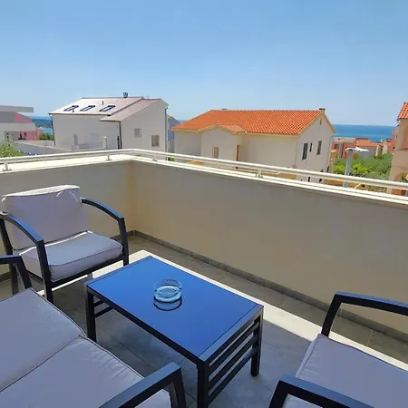 The Sands Luxe Pool Aparthotel Novalja Exterior photo