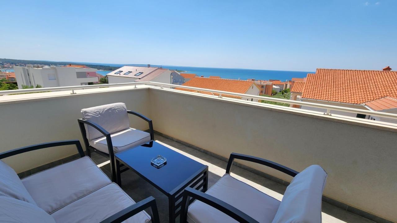 The Sands Luxe Pool Apartment