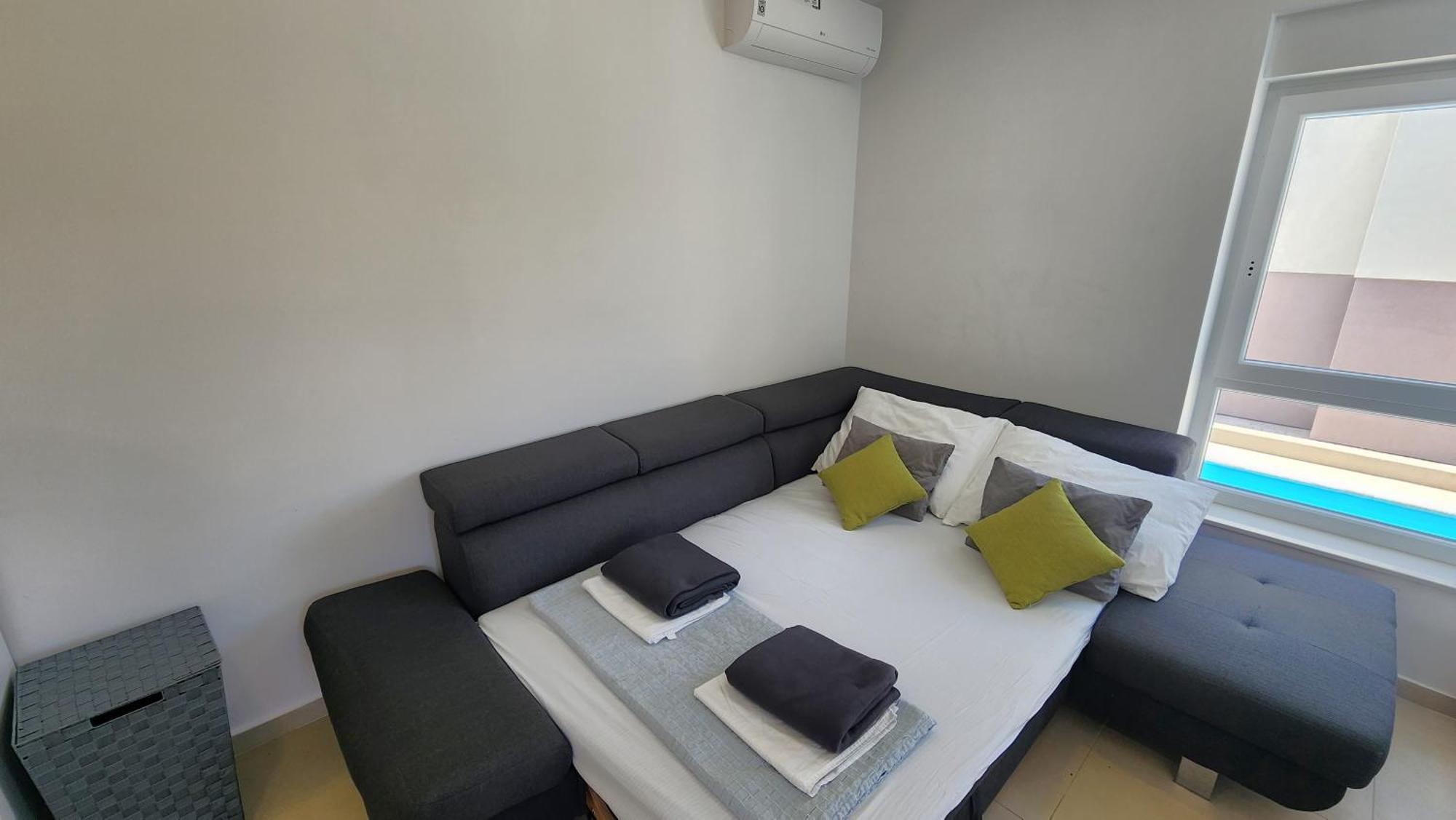 Apartment The Sands Luxe Pool Novalja